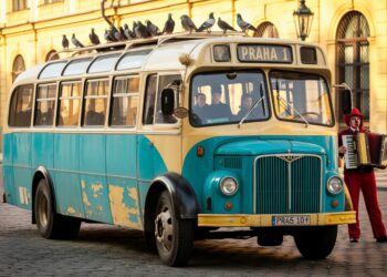 Ai vintage Karosa. Jak se vám líbí dílo ai?